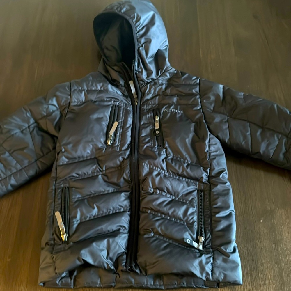 Boys / girls Medium Marmot jacket black  🧥